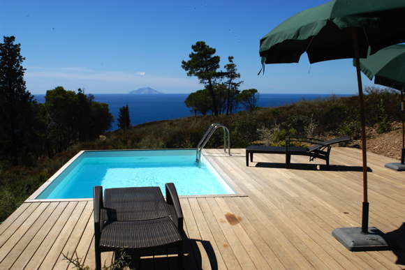 Ferienvilla mit Privat-Pool und Meerblick in Ferienanlage Italien Elba