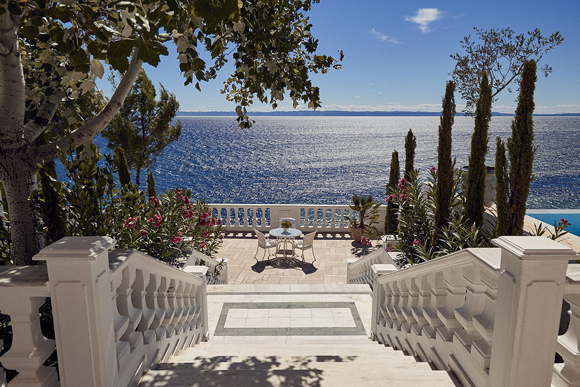 Luxusvilla am Meer im Hotelresort Griechenland