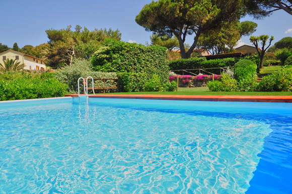Ferienhaus mit Pool-Ferienvilla am Strand mieten-Strandvilla mit Pool mieten-Villa in Italien-Toskana Maremma-Grosseto-Talamone