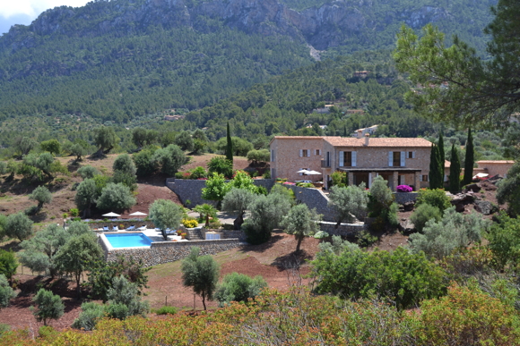 Luxus Ferien Finca mit Pool und Personal auf Mallorca Balearen