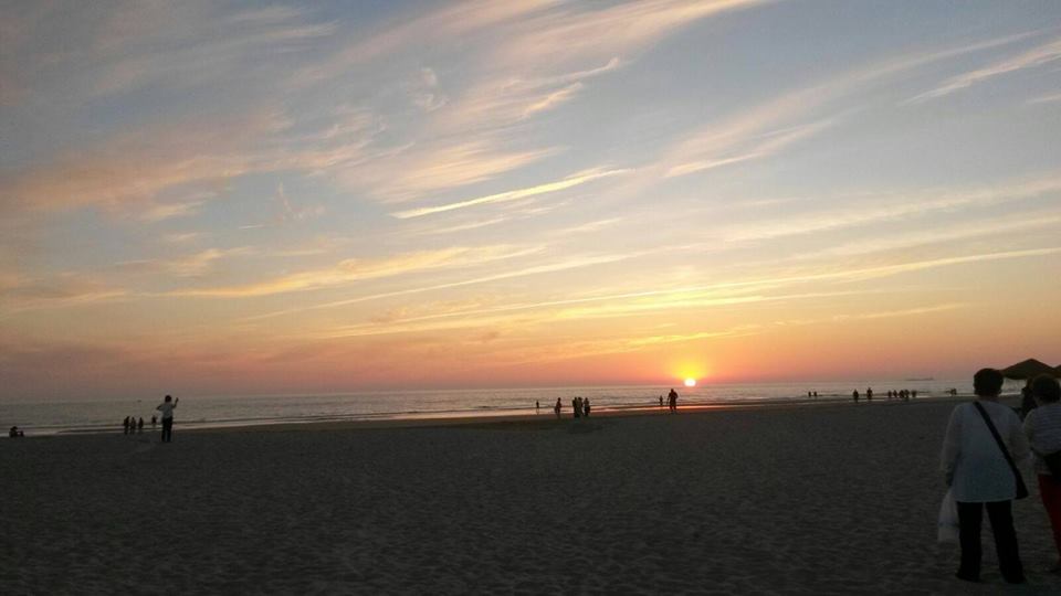 Sonnenuntergang am Meer in Spanien