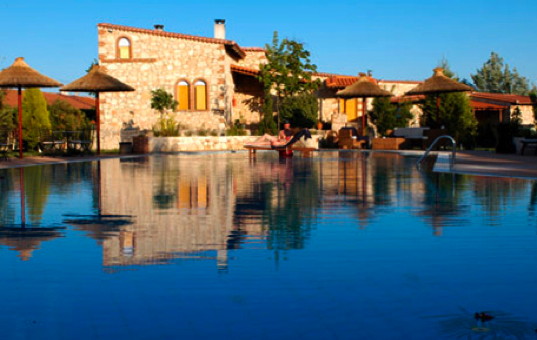 Griechenland - Chalkidiki  - Afitos - Petrino Suites Hotel - Boutique Hotel mit Pool