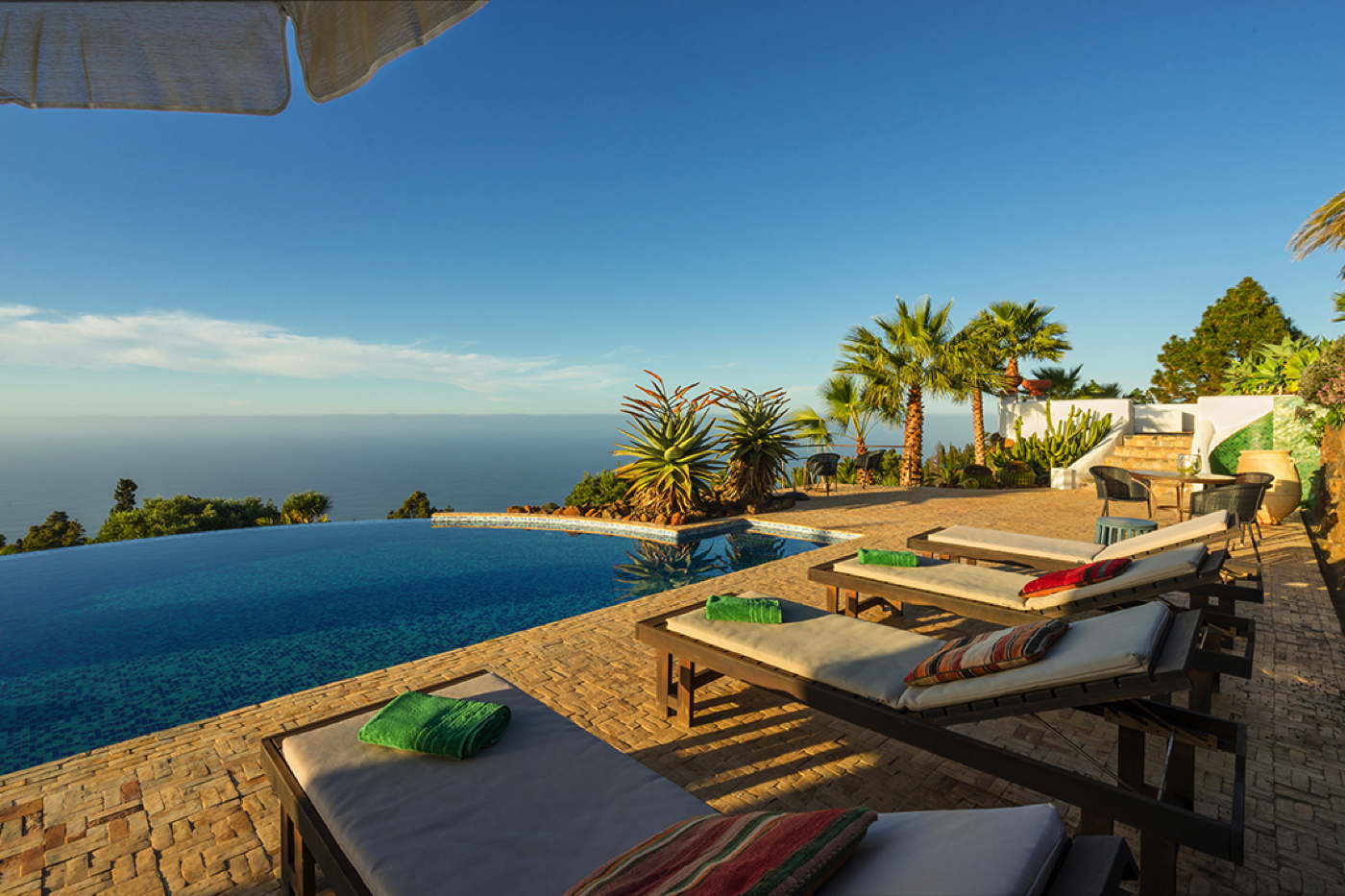 Ferienvilla mit Pool auf La Palma mieten - DOMIZILE REISEN