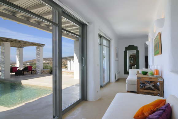 Luxusvilla in Griechenland-Villa mieten -Ferienvilla mit Pool-Kykladen-Paros-Ferienhaus am Meer