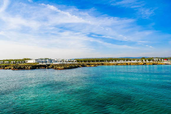Luxusvilla in Hotelresort mit Golfplatz am Meer Apulien