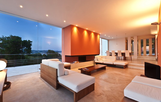 Spanien - BALEARIC ISLANDS - IBIZA - San José - Finca Es Calo - stylish living area with panoramic windows