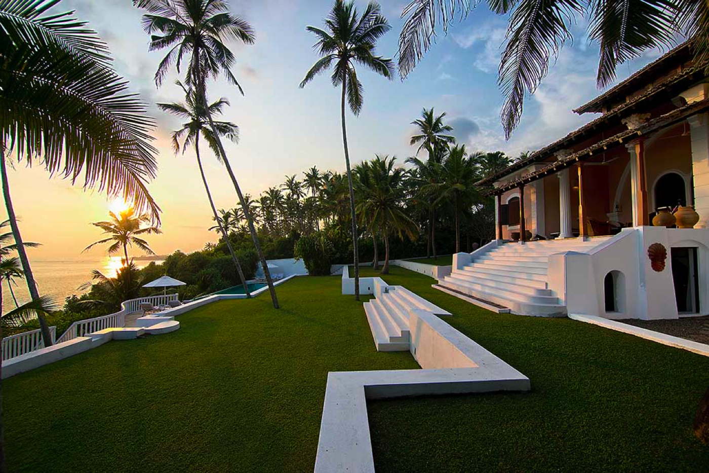 Luxusvilla direkt am Strand in Sri Lanka bei Weligama