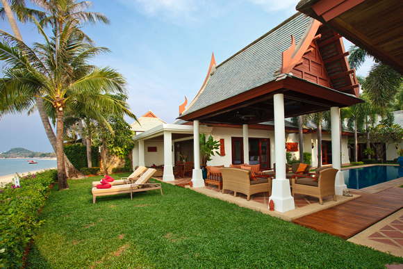 Luxusvilla für große Familien mit Salzwasser Pool auf Koh Samui in Thailand am Koh Phan Ngan Strand