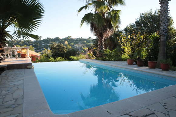 Ferienhaus mit Pool und Garten Biot Côte d'Azur Frankreich