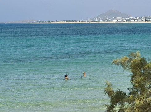 Naksos adası plaj ve berrak deniz