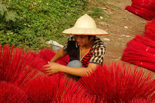 Räucherstäbchen in Vietnam